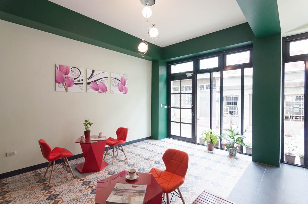 Zhizhu Homestay Tainan Esterno foto